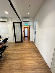 Emerald Garden (D1), Office #566779801